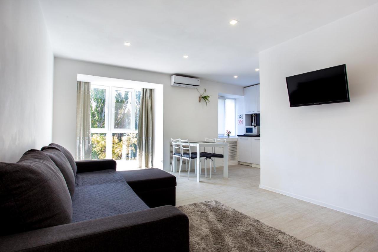 Apartment On Ushakova 헤르손 외부 사진
